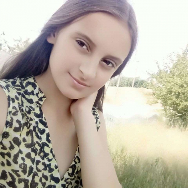 Обнародованы фото 13-летней девочки, которой мама отрезала голову
                                                                                