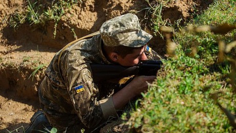Оккупанты сегодня 7 обстреляли позиции ВСУ, один военный ранен