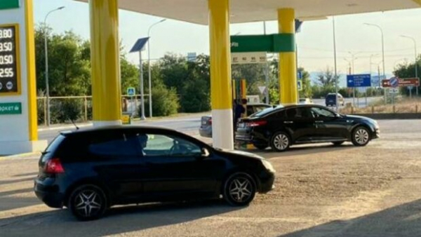 Минэкономики подняло стоимость бензина и дизельного топлива: по карману будет не всем Минэкономики подняло стоимость бензина и дизельного топлива: по карману будет не всем