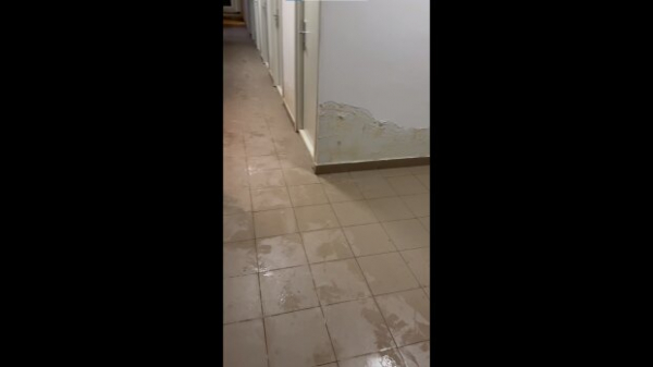 Один из дорогущих ЖК Киева "Варшавский+" идет под воду: жители бьют тревогу и обвиняют застройщика