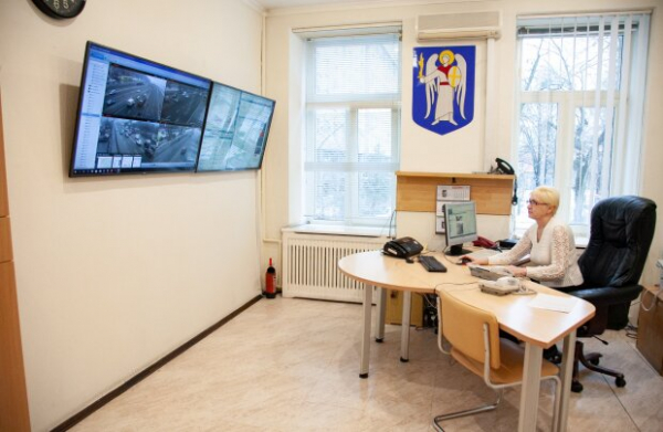 КП "Информатика" разорил бюджет Киева на 1,5 миллиарда гривен: закупились шкафами КП "Информатика" разорил бюджет Киева на 1,5 миллиарда гривен: закупились шкафами