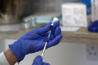 В ЕС обнадежили заявлением о вакцине от COVID-19 для Украины
В ЕС обнадежили заявлением о вакцине от COVID-19 для Украины