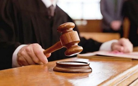 Двух французских экс-разведчиков осудили за шпионаж в интересах Китая Двух французских экс-разведчиков осудили за шпионаж в интересах Китая