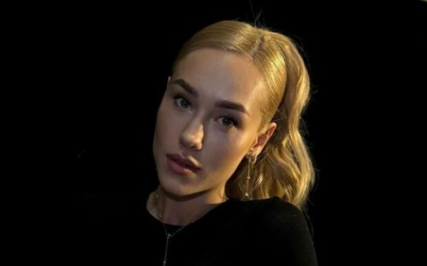 Даша Квиткова показала, что без мужа и с ребенком можно жить: "Мне очень непривычно видеть себя" Даша Квиткова показала, что без мужа и с ребенком можно жить: "Мне очень непривычно видеть себя"