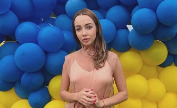 Непревзойденная судья "Танців з зірками" Екатерина Кухар призналась, что ее лечит: "А ты сей цветы"