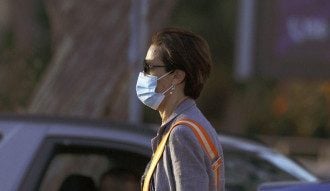Коронавирус в Украине 17 августа: за сутки поставили 890 новых диагнозов
