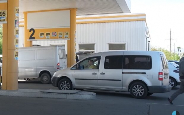 Новые цены на бензин, дизель и автогаз: за сколько можно заправить свою "ласточку" Новые цены на бензин, дизель и автогаз: за сколько можно заправить свою "ласточку"