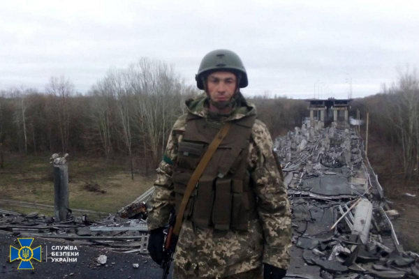Расстреляли за "Слава Украине": убитому военному посмертно присвоили звание Героя Украины
Расстреляли за "Слава Украине": убитому военному посмертно присвоили звание Героя Украины