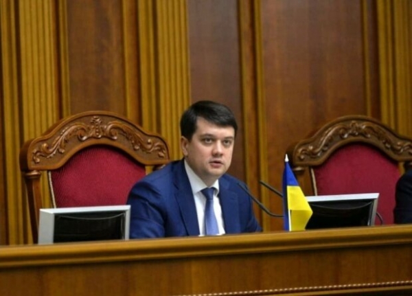 Красиво жить не запретишь - спикер Разумков обнародовал декларацию, позавидует каждый