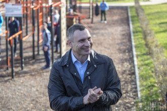 "Кто не слышал, тот увидит": Кличко издал книжку со своими оговорками и ошибками
"Кто не слышал, тот увидит": Кличко издал книжку со своими оговорками и ошибками