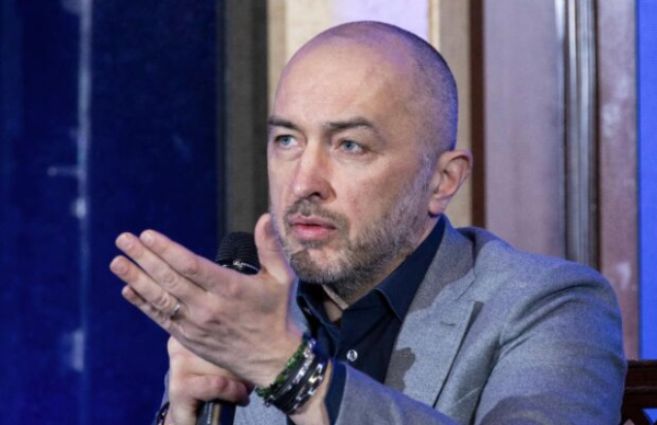 Банк "Альянс", вероятно, на грани краха: СМИ рассказали, как НБУ искусственно держит финучреждение на плаву
