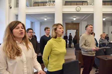 Во Львове создали хор из городских депутатов