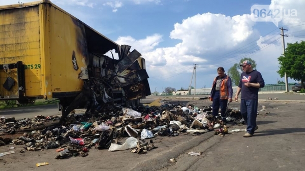 В Луганской области сгорела фура Новой почты: в компании сделали заявление
В Луганской области сгорела фура Новой почты: в компании сделали заявление