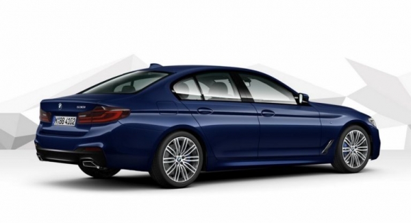 Под семёрку: новая BMW 5-Series показалась на официальных фото
Под семёрку: новая BMW 5-Series показалась на официальных фото