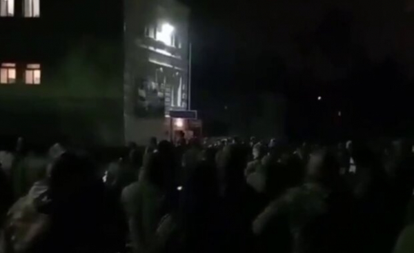 Мобилизованные оккупанты устроили бунт в воинской части: причина удивит многих Мобилизованные оккупанты устроили бунт в воинской части: причина удивит многих