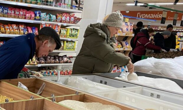 Вермишель на втором плане, крупа - звезда сезона: супермаркеты поделились ценами на пшено, рис и гречку