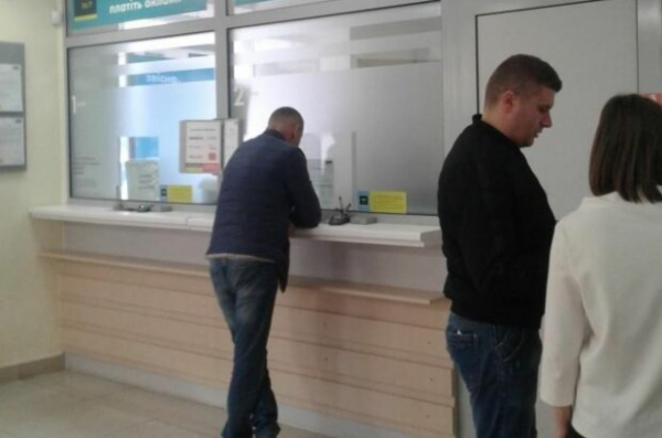 В Украине выросла цена на коммуналку, даже несмотря на свет: как это произошло