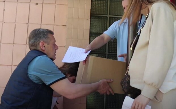 Продукты питания, гигиенические средства, одежда и постельное белье: украинцам предоставят бесплатную помощь Продукты питания, гигиенические средства, одежда и постельное белье: украинцам предоставят бесплатную помощь