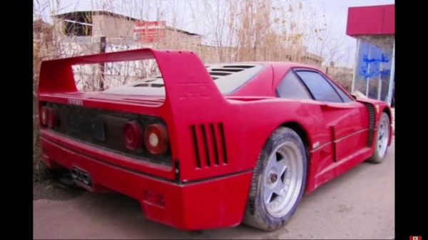 
Вооруженные люди пытались продать Ferrari сына Хусейна
 