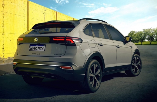 
Nivus в стиле BMW: новый кроссовер VW показали на фото
 