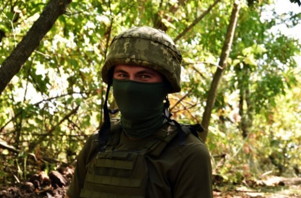 В ООС рассказали трогательную историю молодого воина ВСУ: "Мечтаю о победе, чтобы мои родные жили в мире" В ООС рассказали трогательную историю молодого воина ВСУ: "Мечтаю о победе, чтобы мои родные жили в мире"
