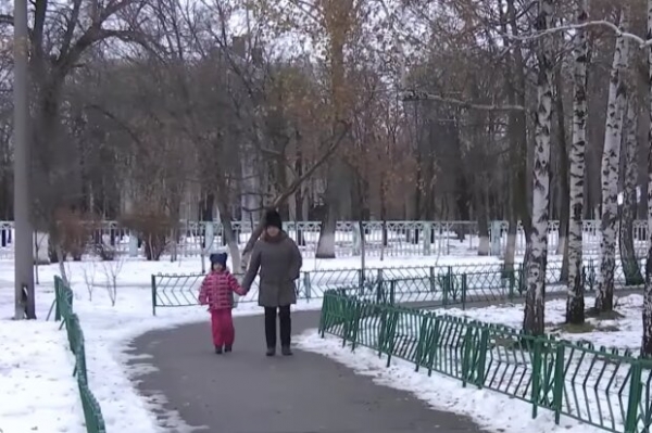 Родителям за неуплату алиментов светят жесткие санкции: заберут субсидии, право выезда за границу и не только