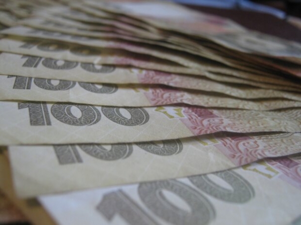 Как начисляется пенсия в зависимости от зарплаты и трудового стажа: пояснения от ПФУ Как начисляется пенсия в зависимости от зарплаты и трудового стажа: пояснения от ПФУ