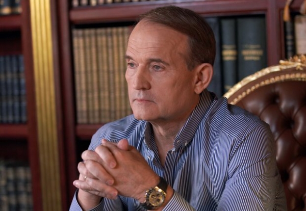 Медведчук заявил, что чем больше страна прислушивается к советам Запада, тем меньше в стране порядка