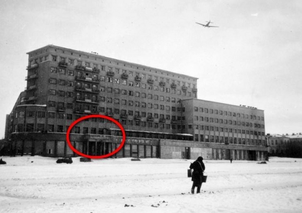 
Немцы в центре Харькова: в сети вспомнили редкое историческое фото
 