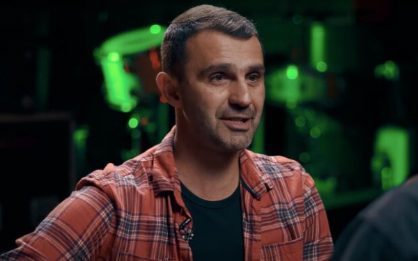 Тарас Стадницкий из "Танька и Володька" рассказал, что его дочери не годятся: "Консенсус достигнут не был" Тарас Стадницкий из "Танька и Володька" рассказал, что его дочери не годятся: "Консенсус достигнут не был"