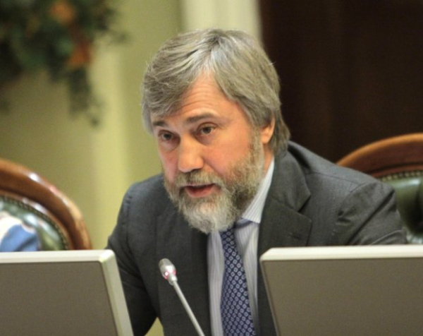 Находящийся под санкциями олигарх Вадим Новинский пытается захватить власть в "Харьковоблэнерго" Находящийся под санкциями олигарх Вадим Новинский пытается захватить власть в "Харьковоблэнерго"