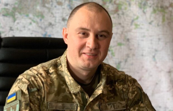 Прокурор Дмитрий Лавриненко оправдал 3,23 млн грн на BMW X5: "Из соображений безопасности..." Прокурор Дмитрий Лавриненко оправдал 3,23 млн грн на BMW X5: "Из соображений безопасности..."