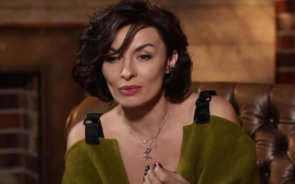 Экс-участница Виагры Надежда Мейхер спряталась в Германии, а ее муж зарабатывает кровавые деньги в России Экс-участница Виагры Надежда Мейхер спряталась в Германии, а ее муж зарабатывает кровавые деньги в России