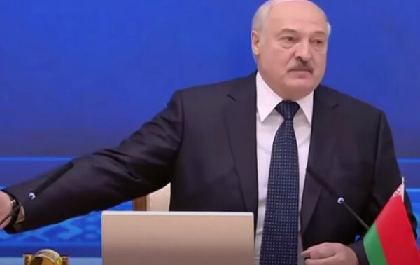 Европарламент отправил Александра лукашенко под трибунал - Данилов не зря троллил "таракана" Европарламент отправил Александра лукашенко под трибунал - Данилов не зря троллил "таракана"