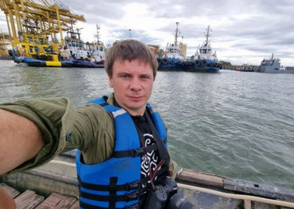 Дмитрий Комаров из "Мира наизнанку" познакомил украинцев с уникальной красоткой: лишилась рук и ноги, но не сдалась