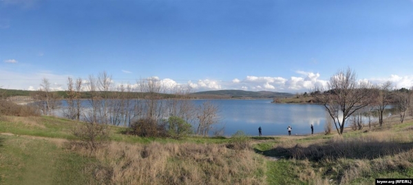Крым без воды: как высохли водохранилища полуострова за 6 лет показали на фото
Крым без воды: как высохли водохранилища полуострова за 6 лет показали на фото