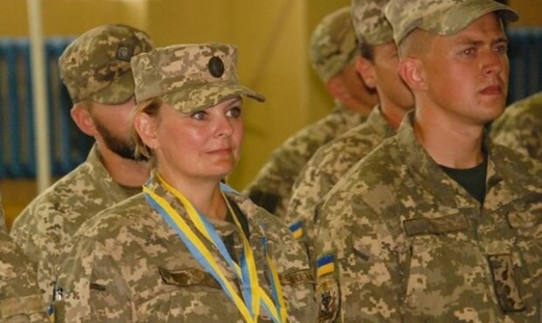 Сержант Галина дала фору мужчинам-стрелкам ВСУ, везде первая: "Стреляет всегда в цель!" Сержант Галина дала фору мужчинам-стрелкам ВСУ, везде первая: "Стреляет всегда в цель!"