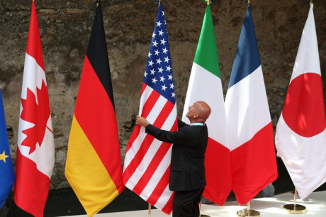 G7 усилят санкции против российских миллиардеров и их семей G7 усилят санкции против российских миллиардеров и их семей