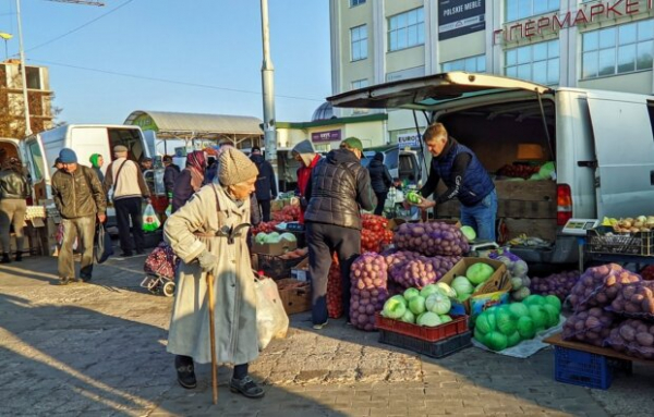 Пришло время жарить: украинцам показали новые цены на муку, подсолнечное масло и яйца