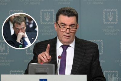 "Россия в один миг прекратит свое существование": Зеленский ответил на угрозы
"Россия в один миг прекратит свое существование": Зеленский ответил на угрозы