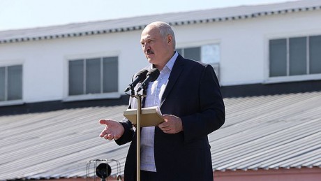 Лукашенко назвал Координационный совет оппозиции попыткой захвата власти Лукашенко назвал Координационный совет оппозиции попыткой захвата власти