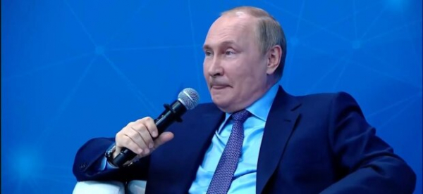 "Двойники" путина могут сыграть против него плохую шутку: "оригинал" ликвидируют, а "послушного" диктатора оставят "Двойники" путина могут сыграть против него плохую шутку: "оригинал" ликвидируют, а "послушного" диктатора оставят