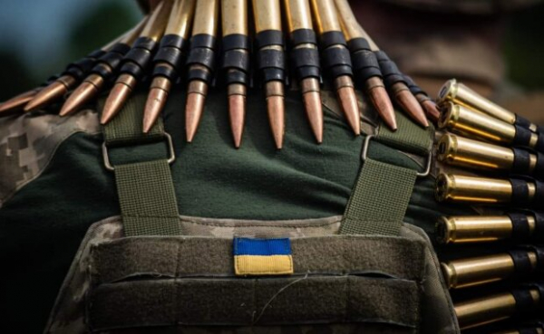 Чиновников и депутатов хотят отправить в окопы: будут мотивировать украинцев