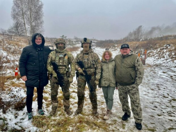 Продукты за "тысячу Зе", новый выходной и "нет" военкоматам для женщин – какие требования выдвинули Владимиру Зеленскому Продукты за "тысячу Зе", новый выходной и "нет" военкоматам для женщин – какие требования выдвинули Владимиру Зеленскому
