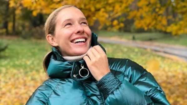 Осадчая показала, как умеет пальчиками ее главный мужчина, и это не Горбунов Осадчая показала, как умеет пальчиками ее главный мужчина, и это не Горбунов