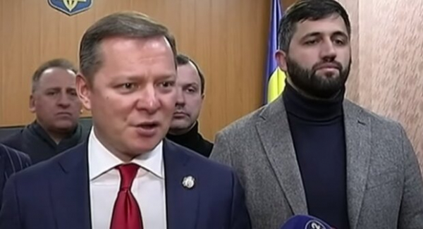 Ляшко вступился за своего охранника после пения российских песен: "Заказные обвинения" Ляшко вступился за своего охранника после пения российских песен: "Заказные обвинения"