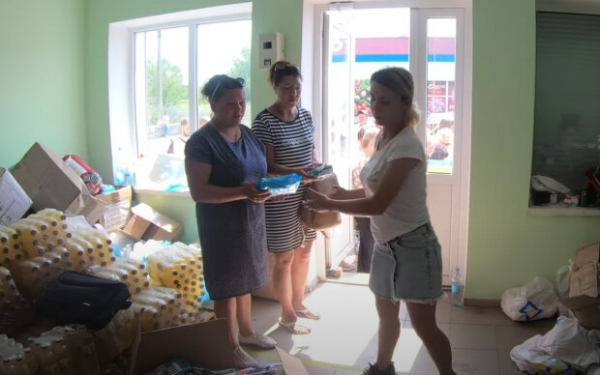 Гуманитарная помощь для украинцев: кто именно получит продуктовые наборы и как оформить заявку