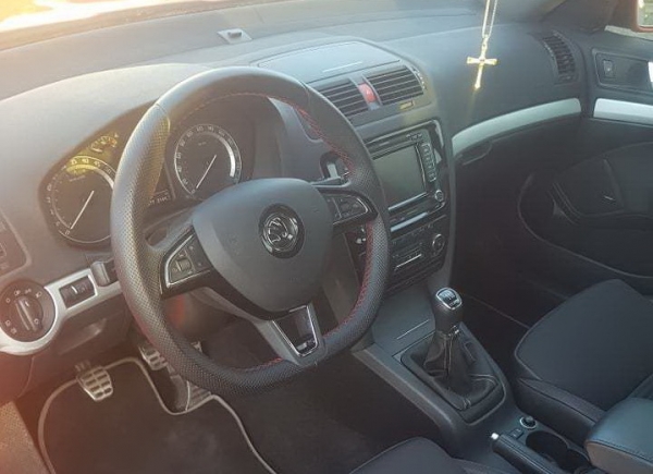 
Как выглядит и сколько стоит самая крутая 15-летняя Skoda Octavia
 