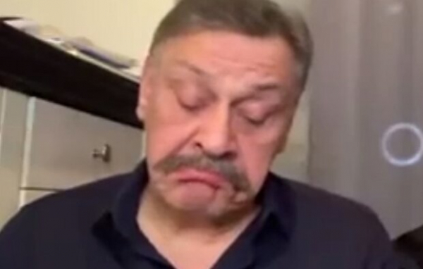 "Хороший русский" актер из "Кухни" Назаров кривит нос от ВСУ: "Есть вещи, на которые я не могу пойти" "Хороший русский" актер из "Кухни" Назаров кривит нос от ВСУ: "Есть вещи, на которые я не могу пойти"