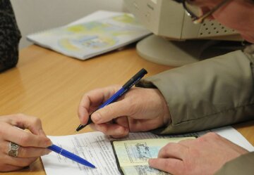 Пенсию больше не увидите: кому из пожилых украинцев срочно нужно прийти в "Ощадбанк"